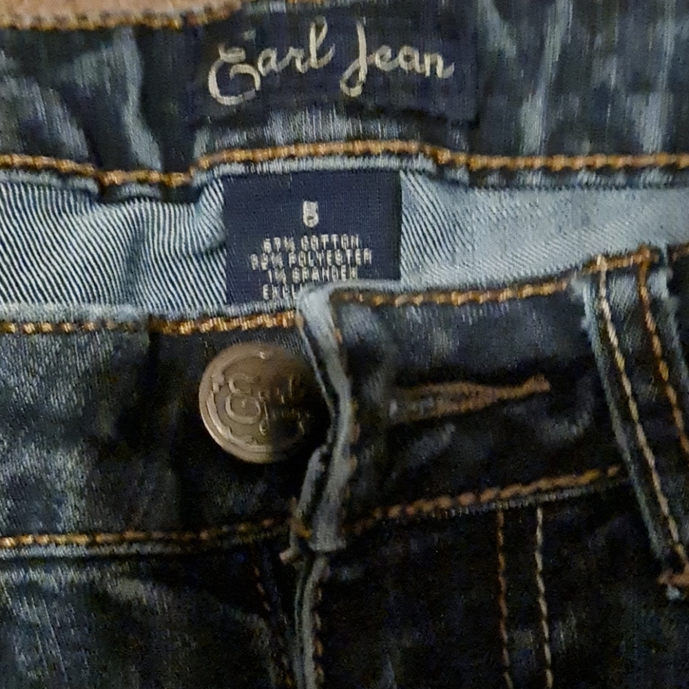 Blue Jean - Picture 2 of 3